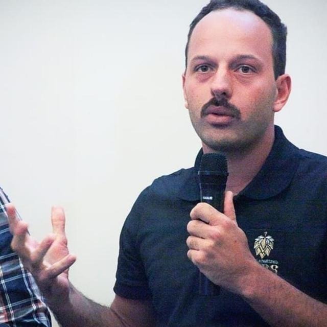 Stéfano Gomes Kretzer